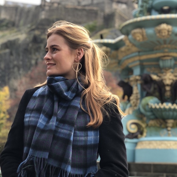 Highland House Lambswool Cashmere A Touch of Cashmere Plaid Scarf - Picture 9 of 11